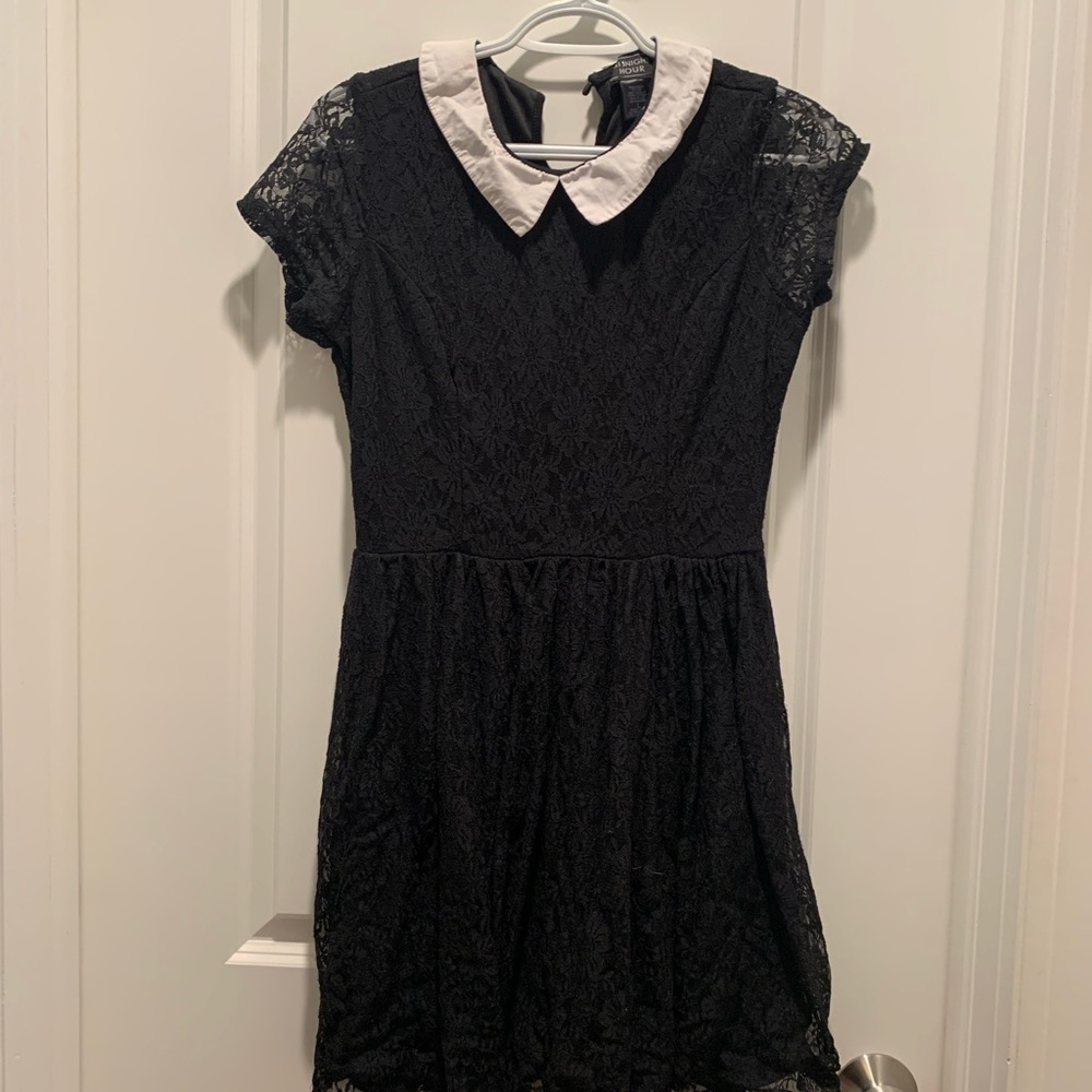 Black Lace Dress with White Collar Size Large